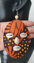 Load image into Gallery viewer, Oversized Cowrie Shell Face Earrings
