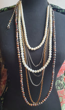 Load image into Gallery viewer, &quot;Elevated Classic&quot; Chain Necklace
