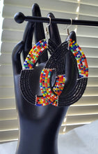 Load image into Gallery viewer, Masai Earrings
