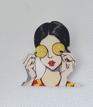Load image into Gallery viewer, Photo Brooches/Pins
